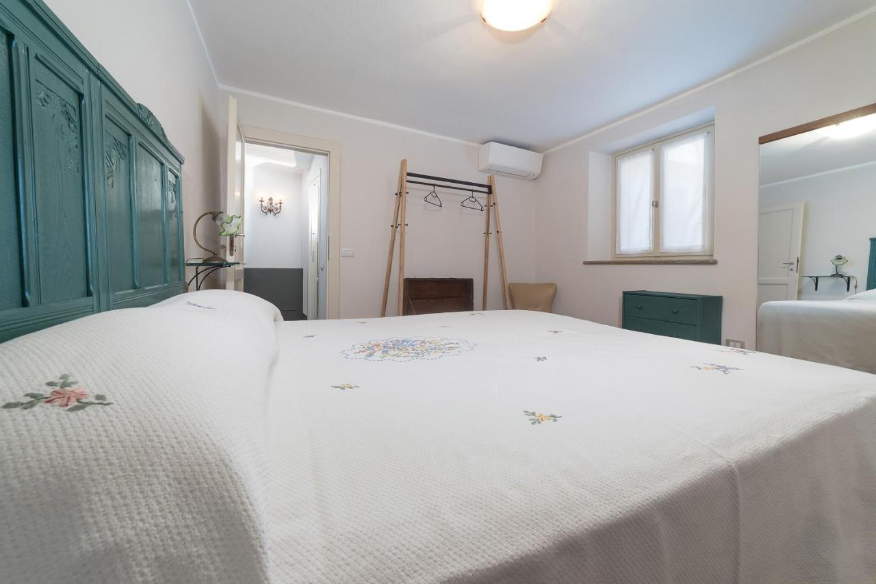 Le Case Di Angelina - Langhe Loft & Suites Farigliano Dış mekan fotoğraf