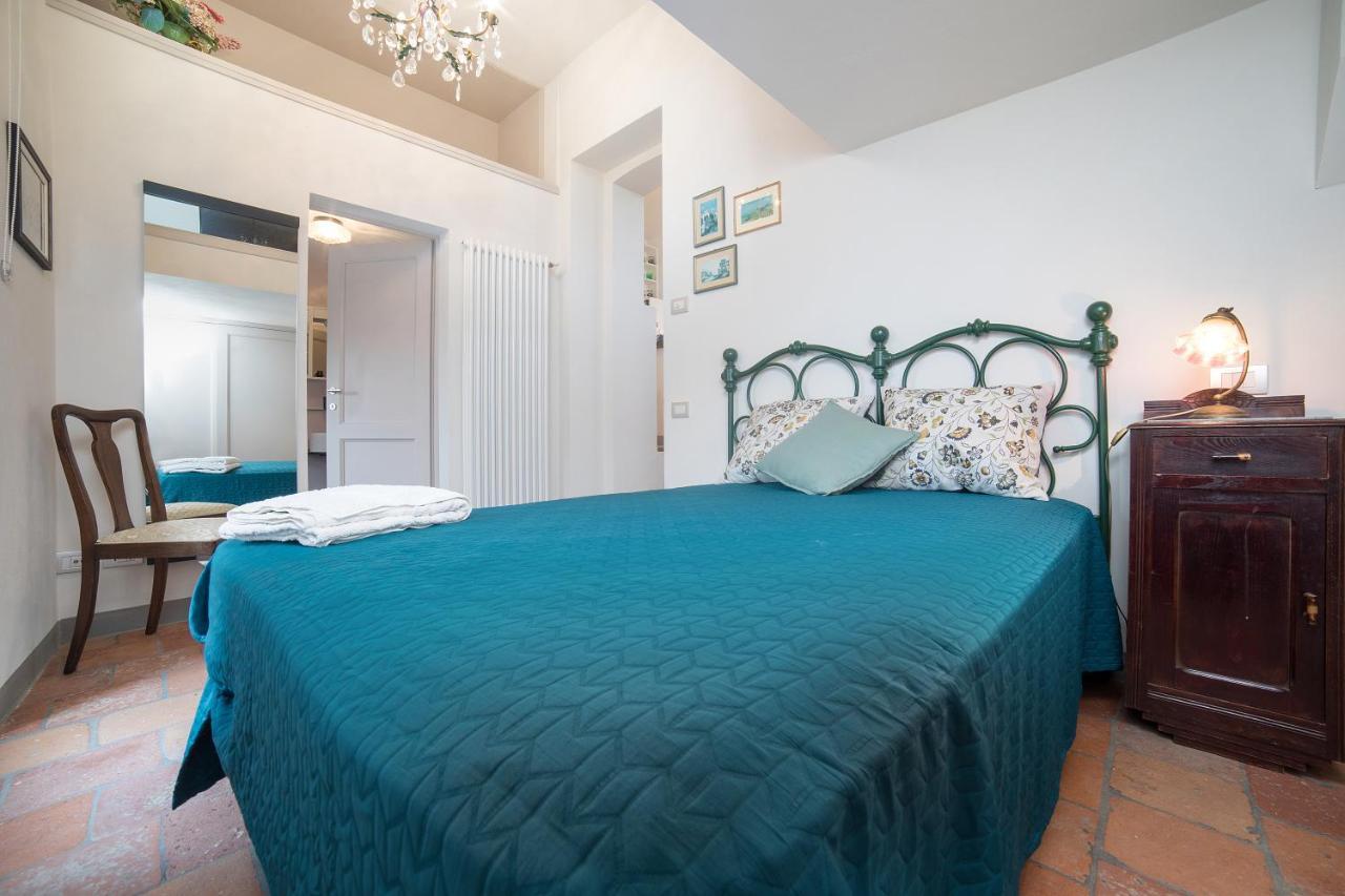 Le Case Di Angelina - Langhe Loft & Suites Farigliano Dış mekan fotoğraf