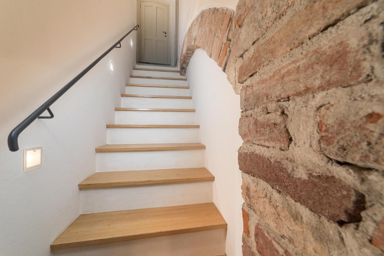 Le Case Di Angelina - Langhe Loft & Suites Farigliano Dış mekan fotoğraf