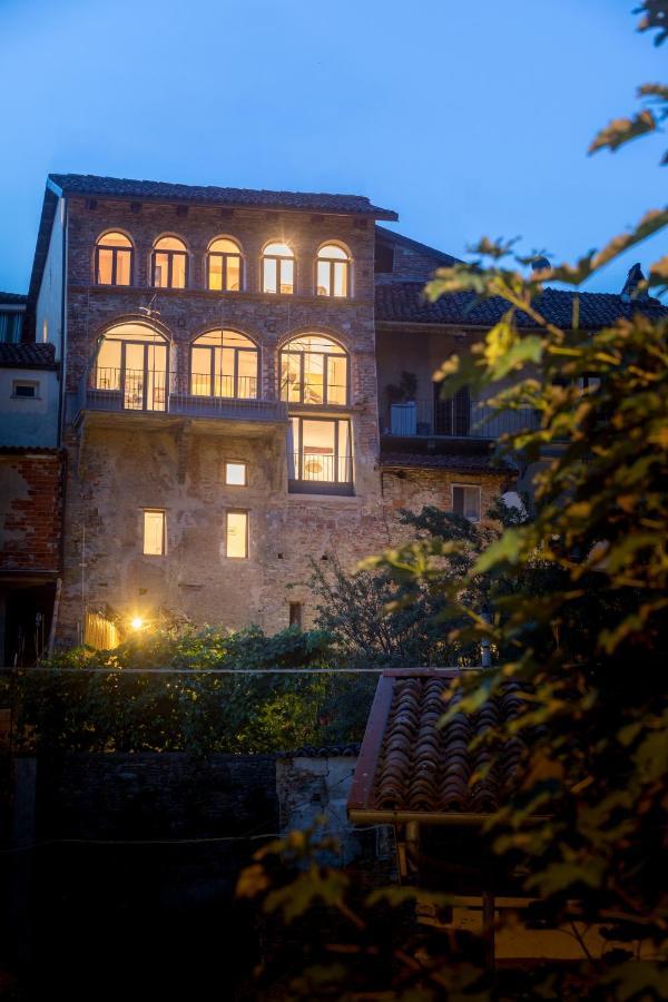 Le Case Di Angelina - Langhe Loft & Suites Farigliano Dış mekan fotoğraf