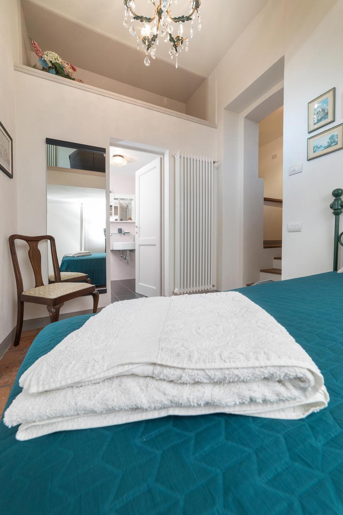 Le Case Di Angelina - Langhe Loft & Suites Farigliano Oda fotoğraf
